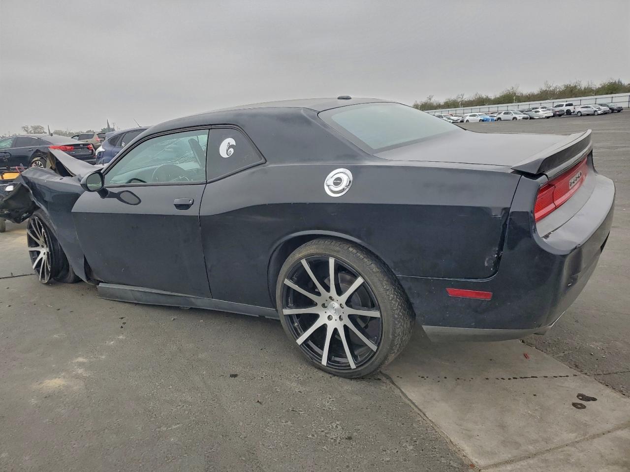 2013 DODGE Challenger