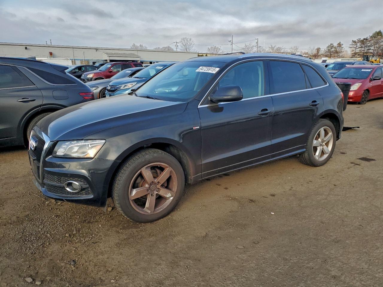 2012 AUDI Q5