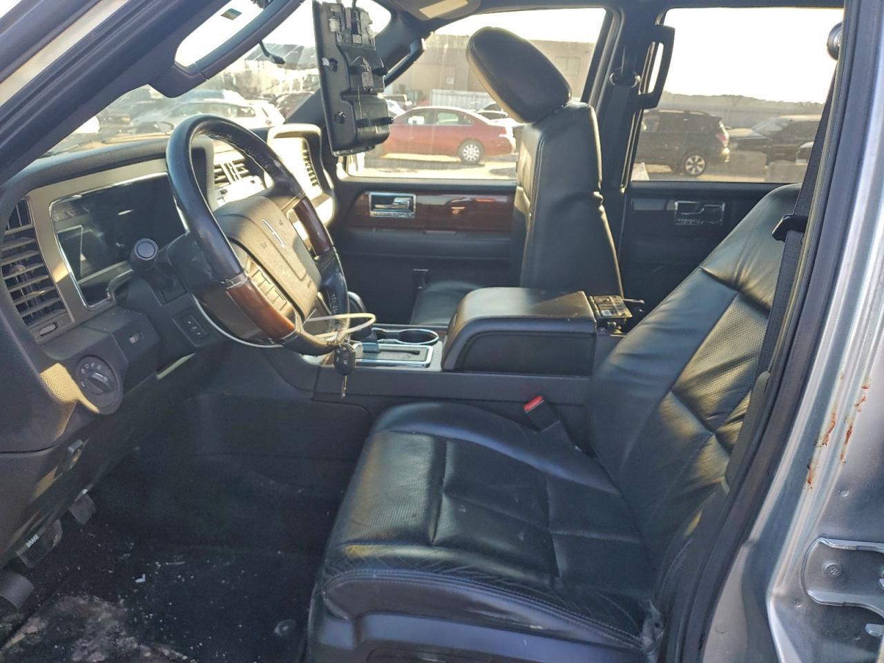 2014 LINCOLN Navigator
