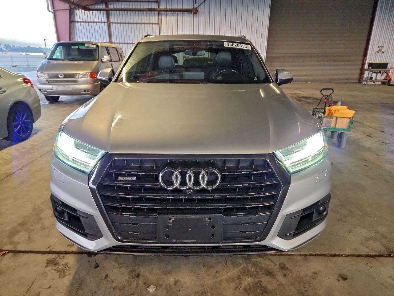 2018 AUDI Q7