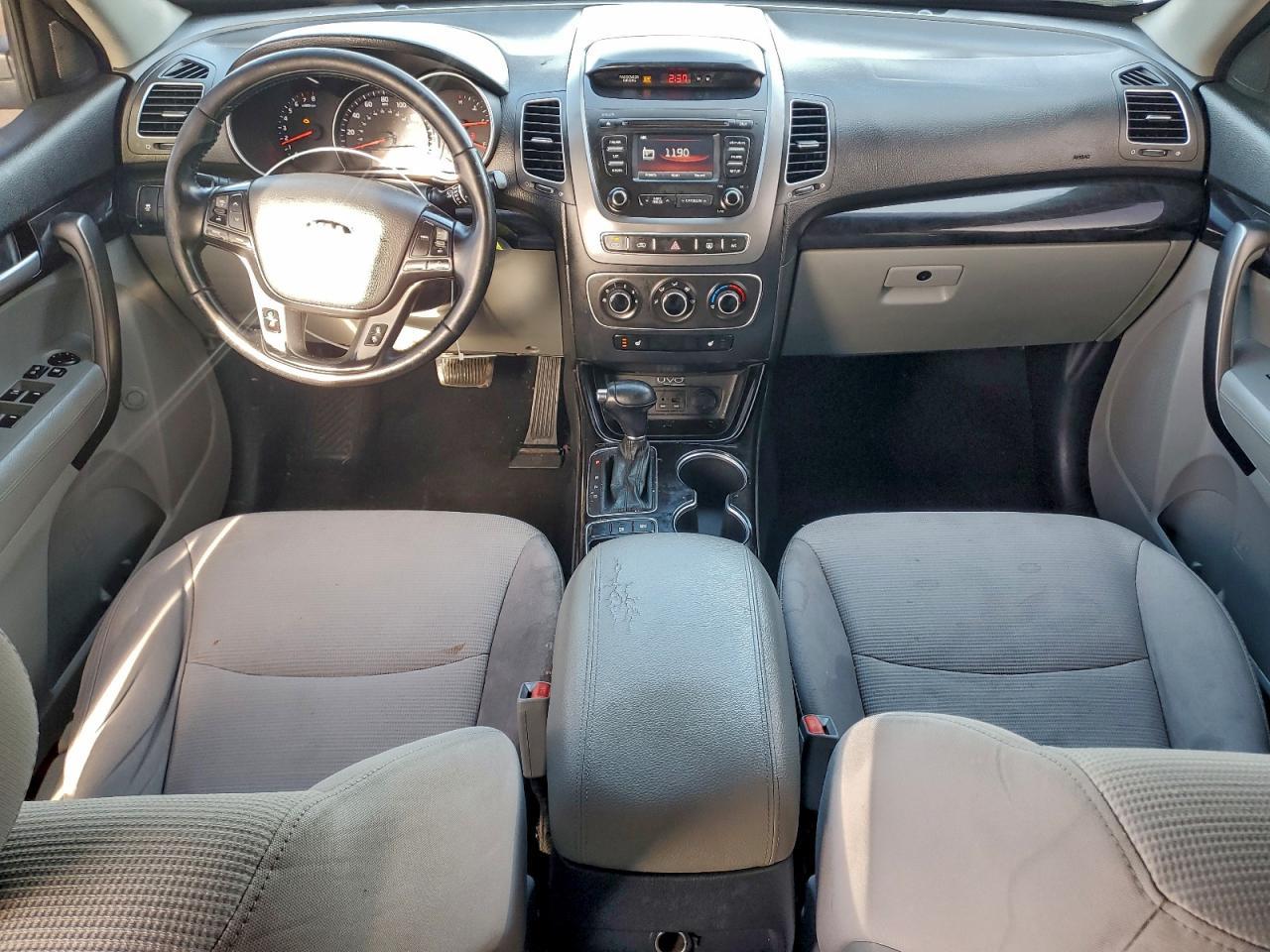 2015 KIA SORENTO