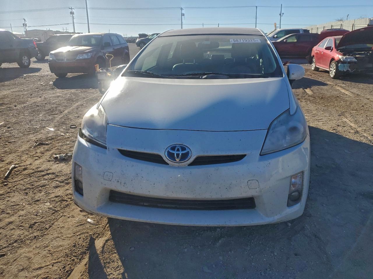 2011 TOYOTA PRIUS