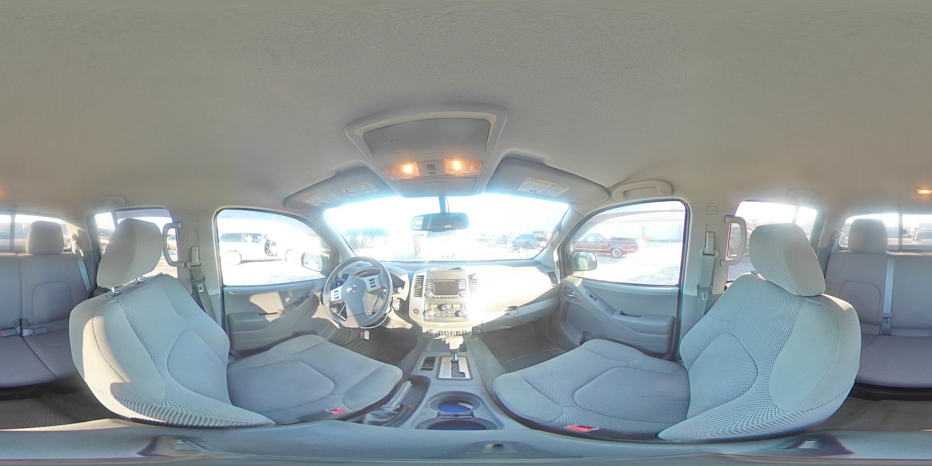 2017 NISSAN Frontier