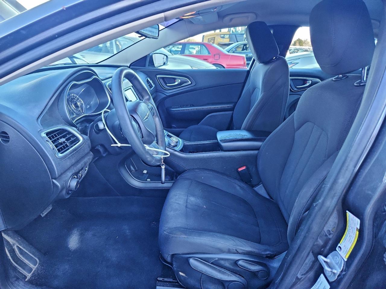 2015 CHRYSLER 200