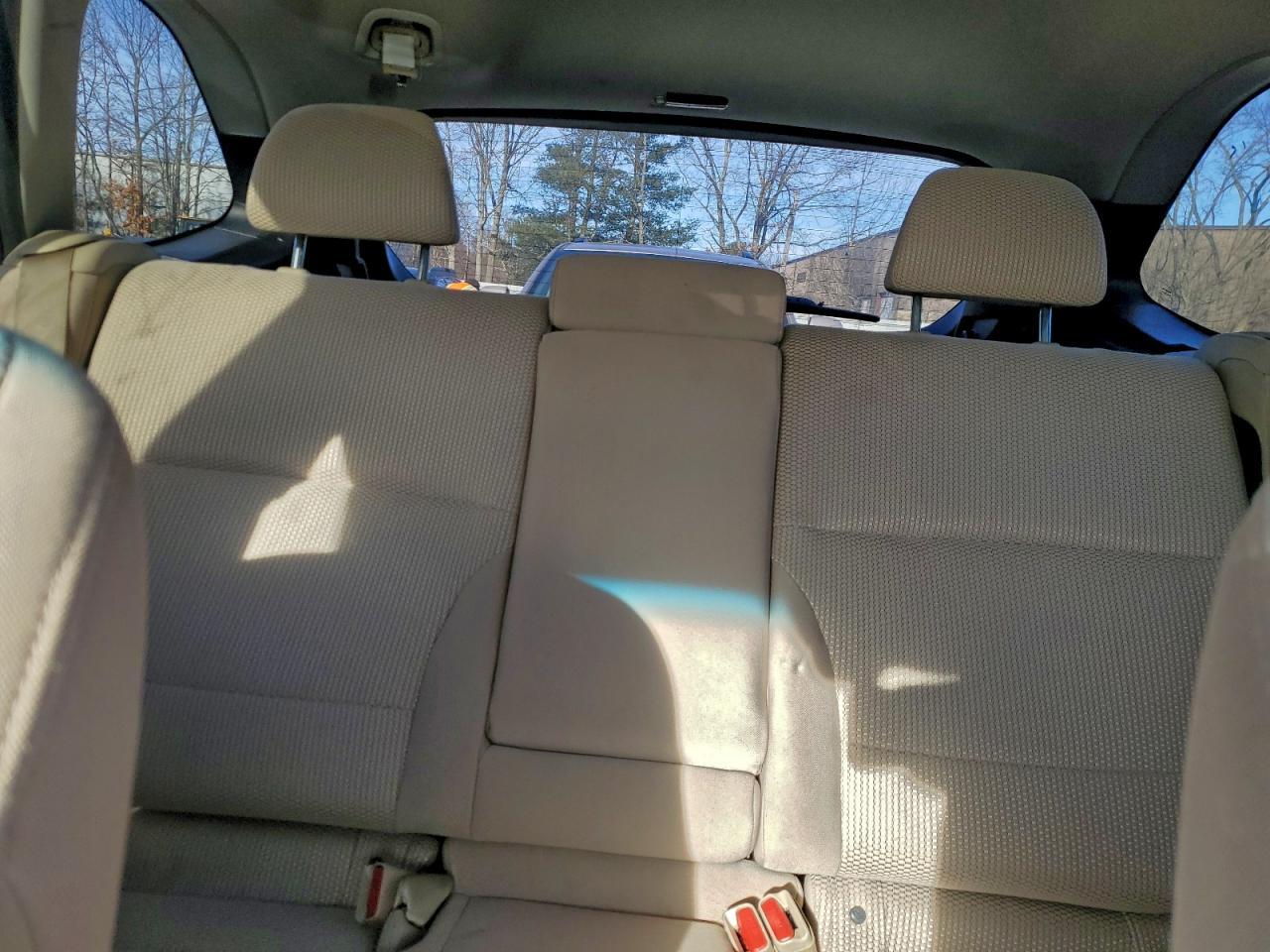 2016 SUBARU Outback