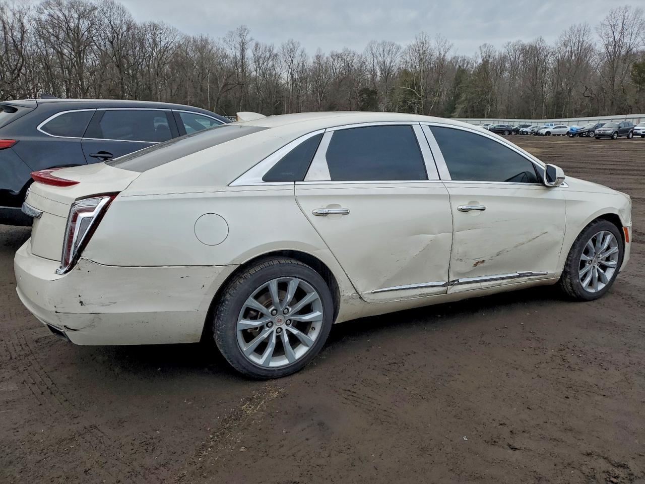 2015 CADILLAC XTS