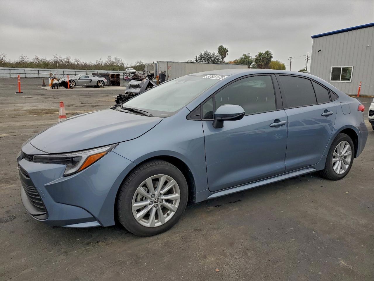 2025 TOYOTA COROLLA