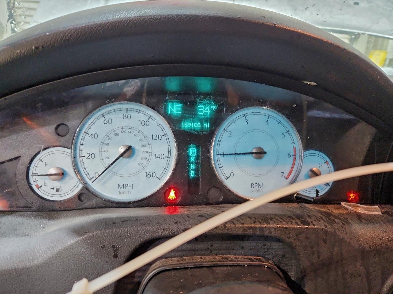 2005 CHRYSLER 300