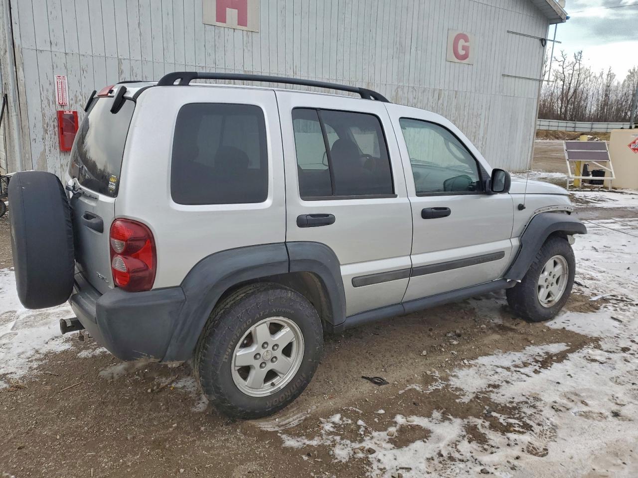 2006 JEEP Liberty