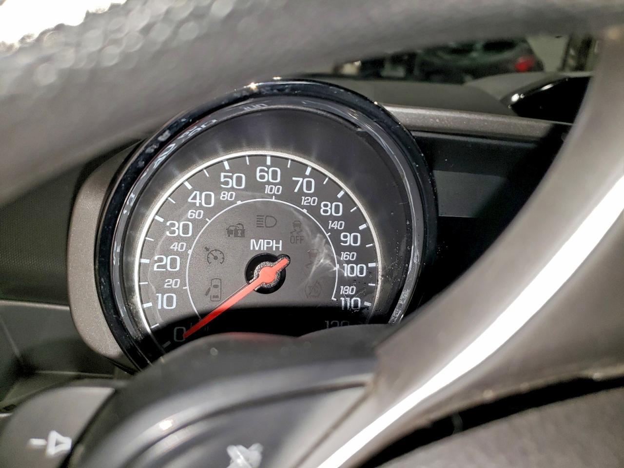 2015 CHEVROLET Spark