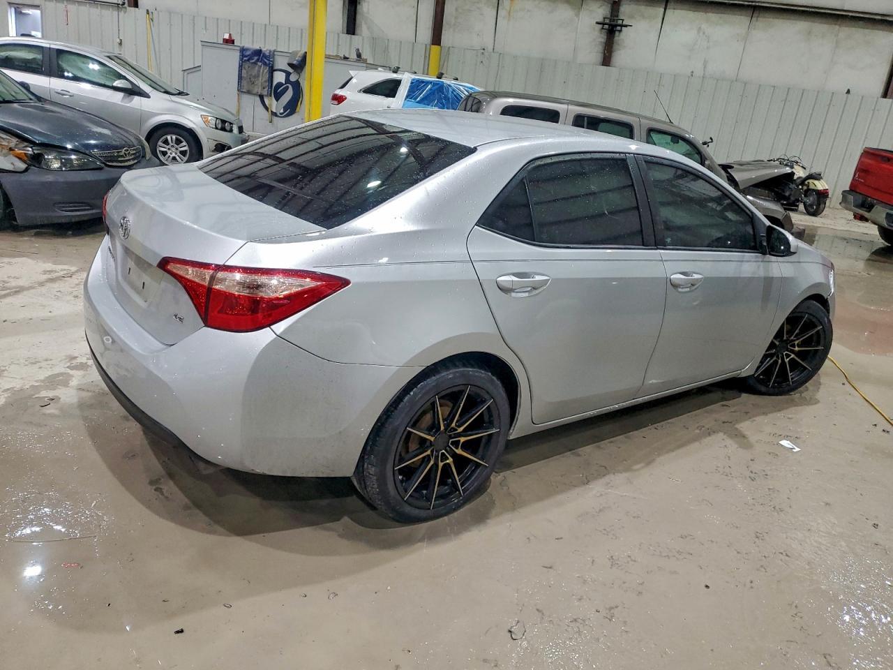 2018 TOYOTA COROLLA