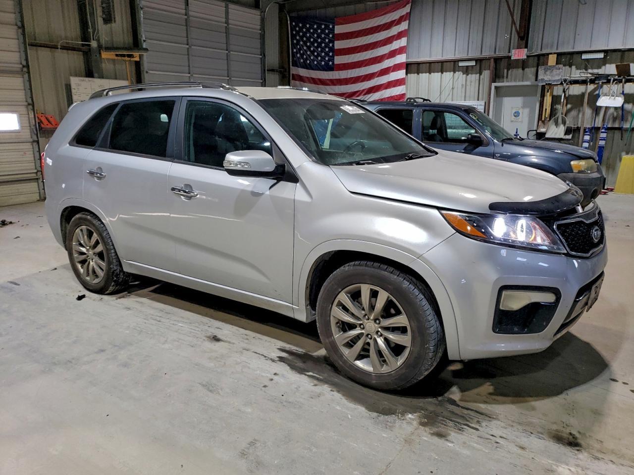 2011 KIA SORENTO