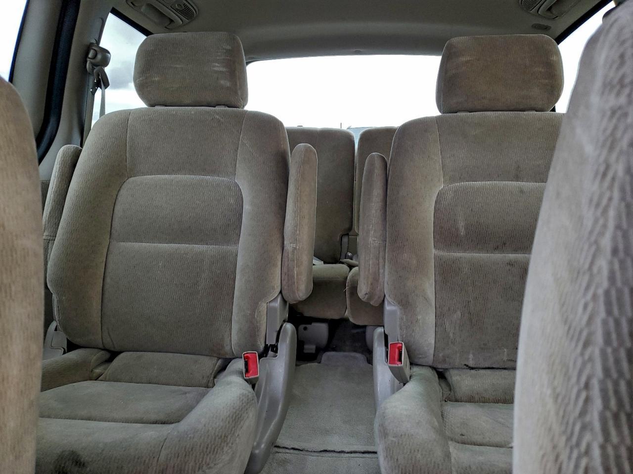 2005 KIA SEDONA