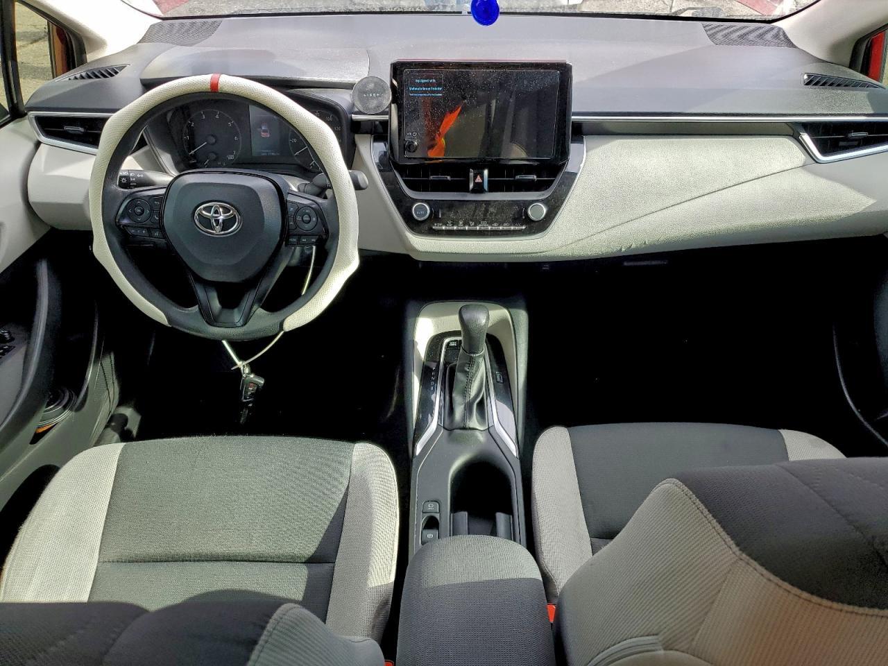 2025 TOYOTA COROLLA