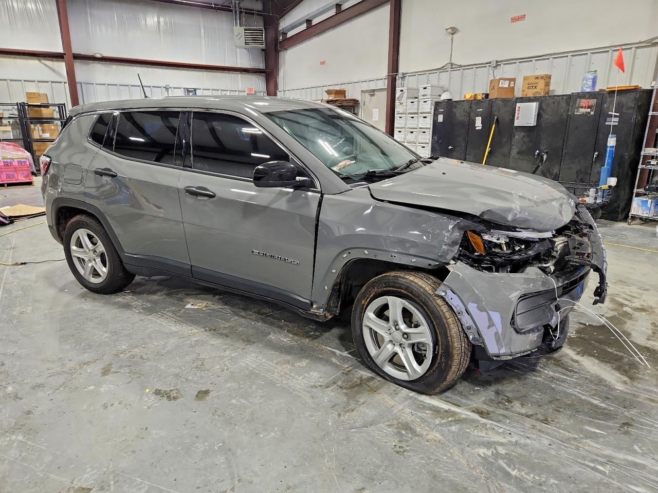 2023 JEEP Compass
