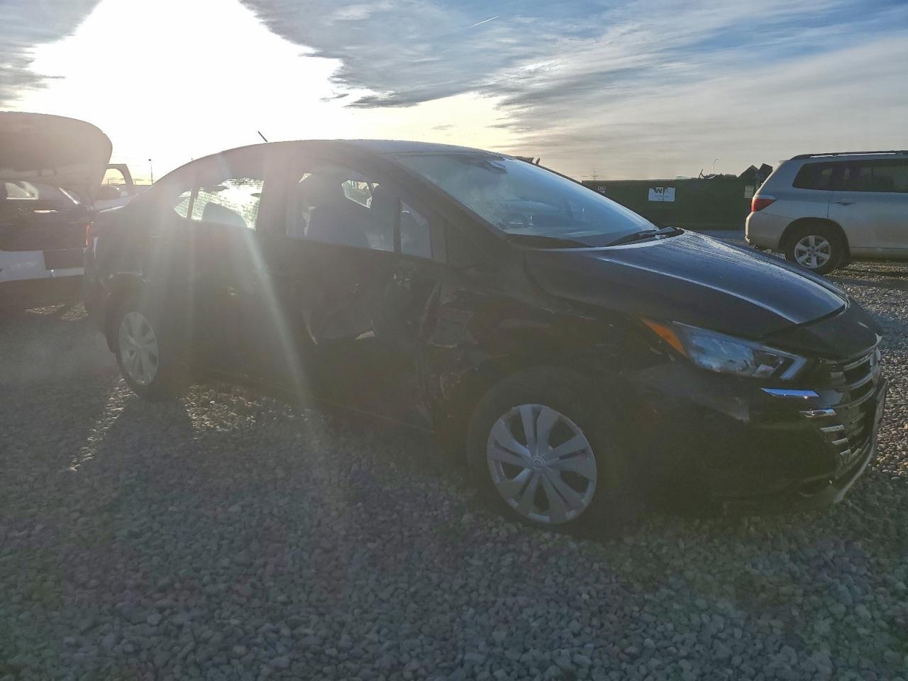 2025 NISSAN VERSA
