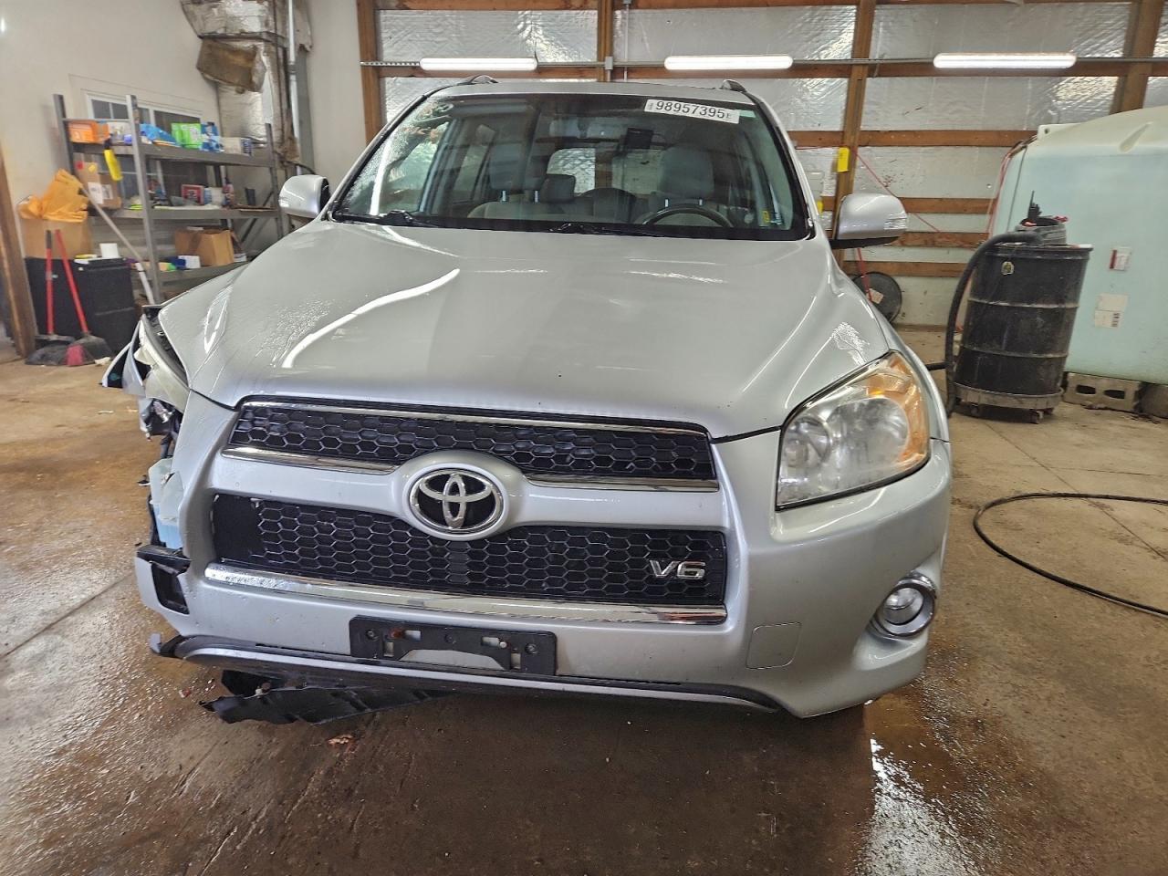 2009 TOYOTA RAV4