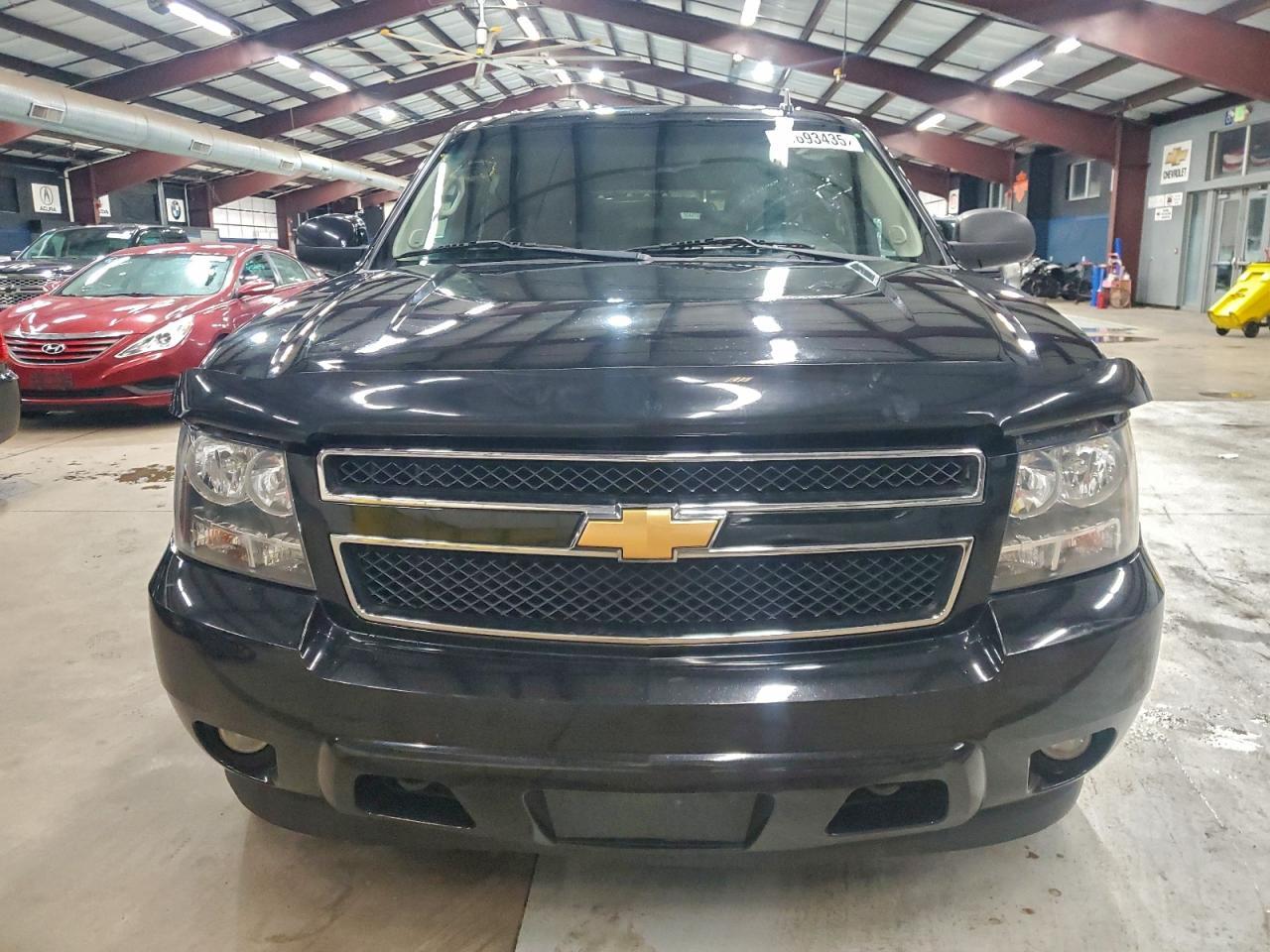2012 CHEVROLET Suburban