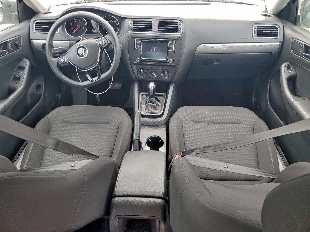 2016 VOLKSWAGEN JETTA