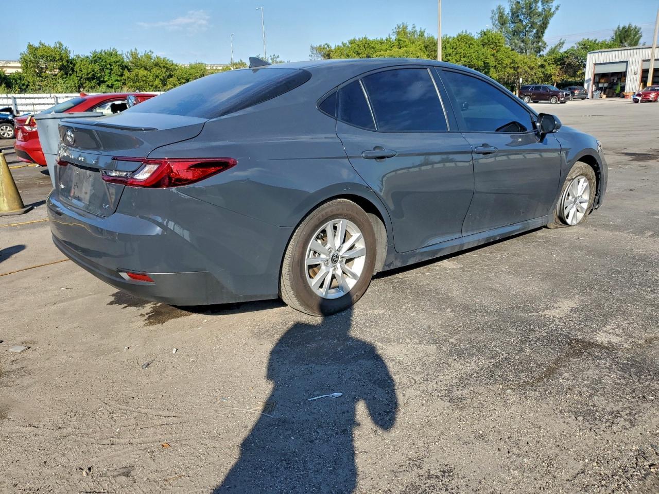2025 TOYOTA CAMRY