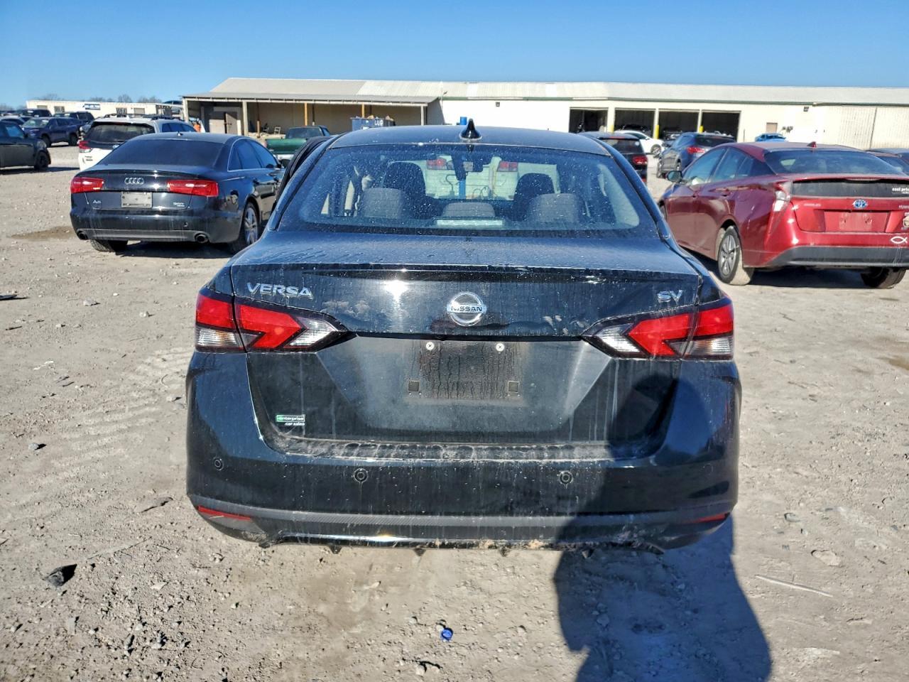 2021 NISSAN VERSA