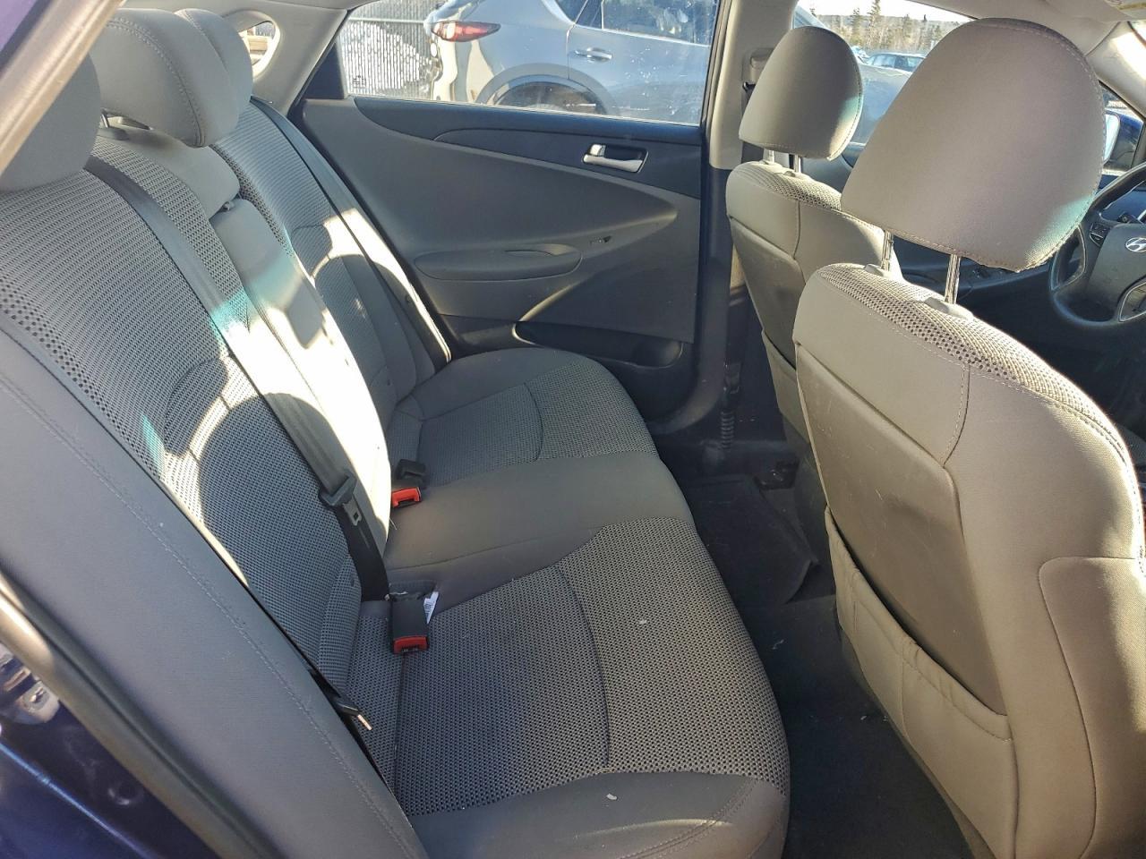 2012 HYUNDAI SONATA