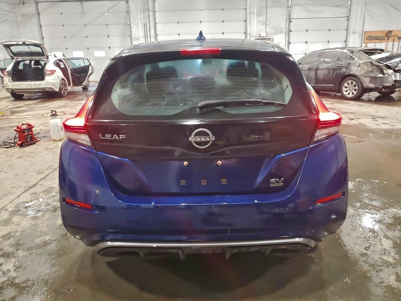 2025 NISSAN LEAF