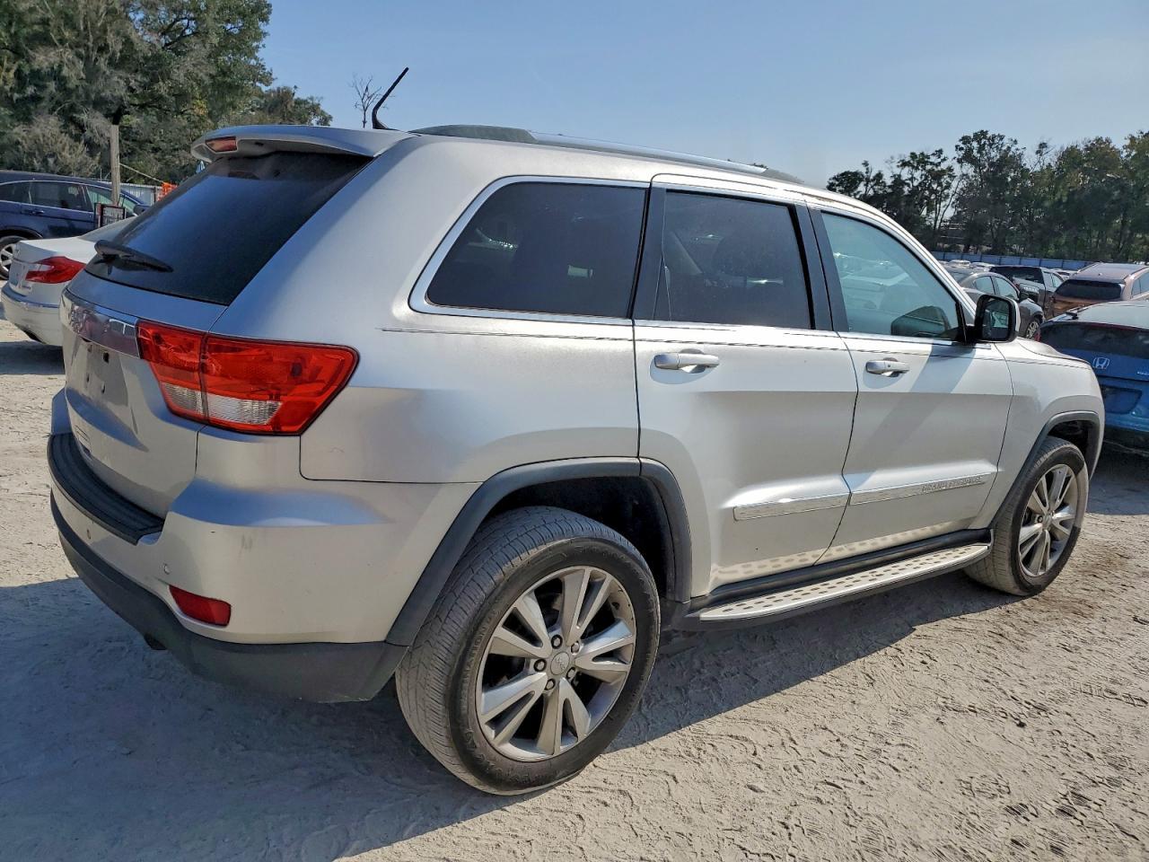 2012 JEEP Grand Cherokee