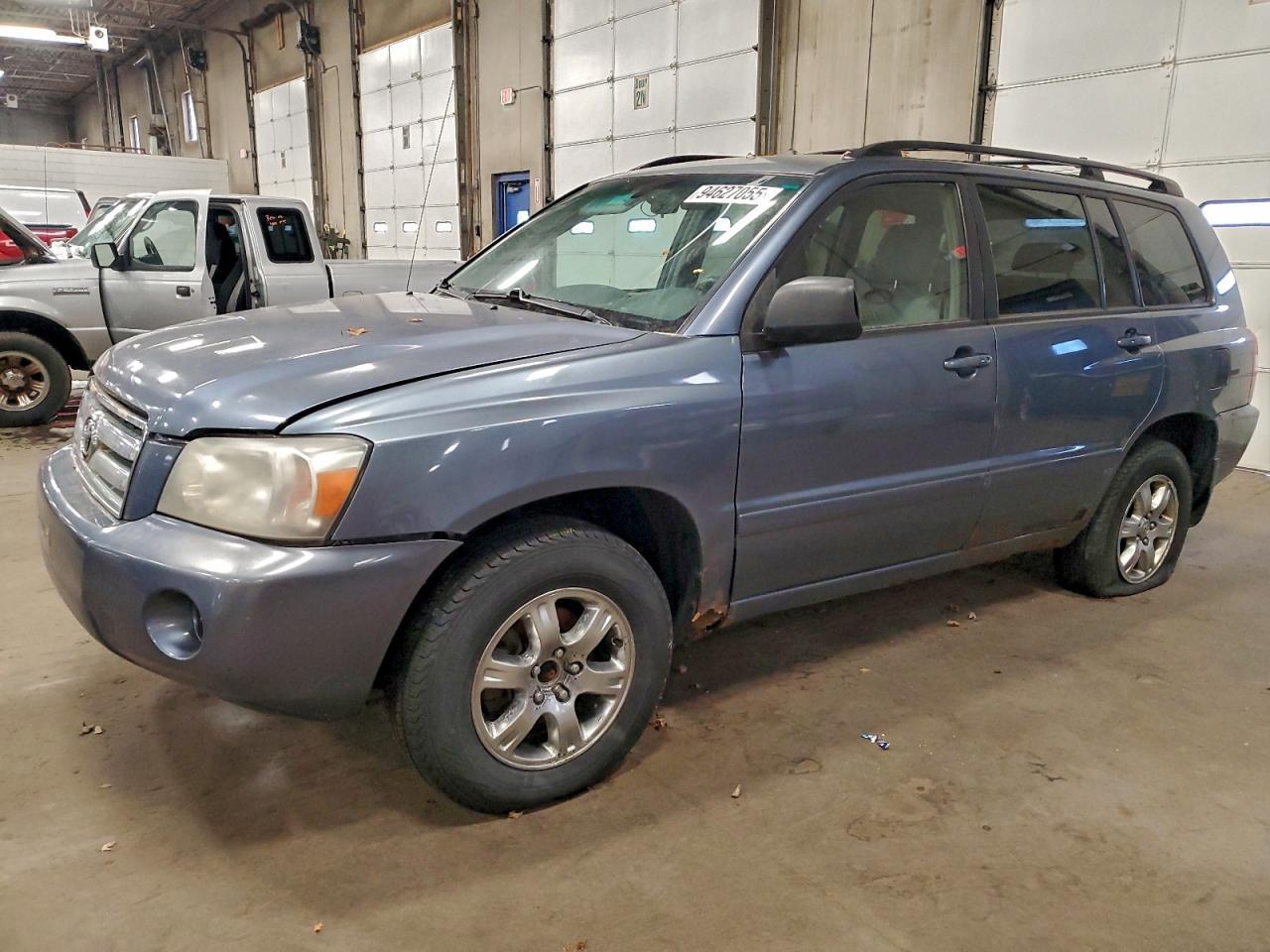 2006 TOYOTA HIGHLANDER