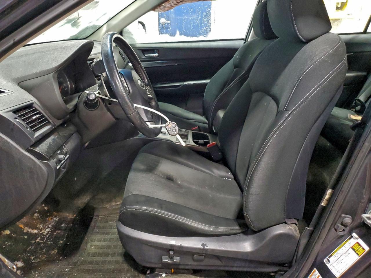2013 SUBARU Legacy