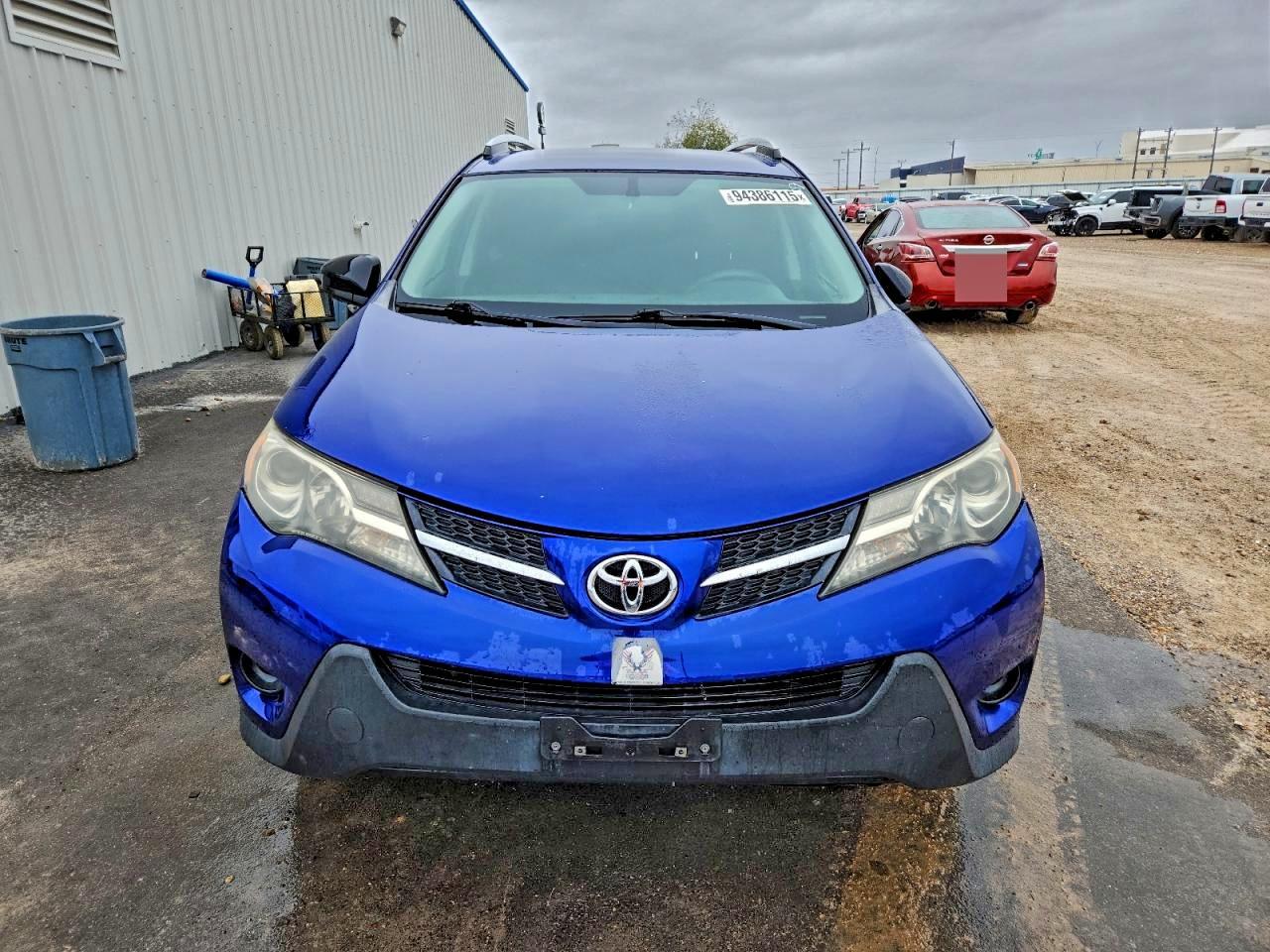 2015 TOYOTA RAV4
