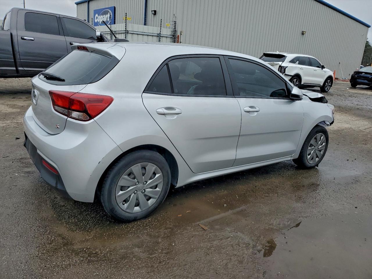 2020 KIA RIO