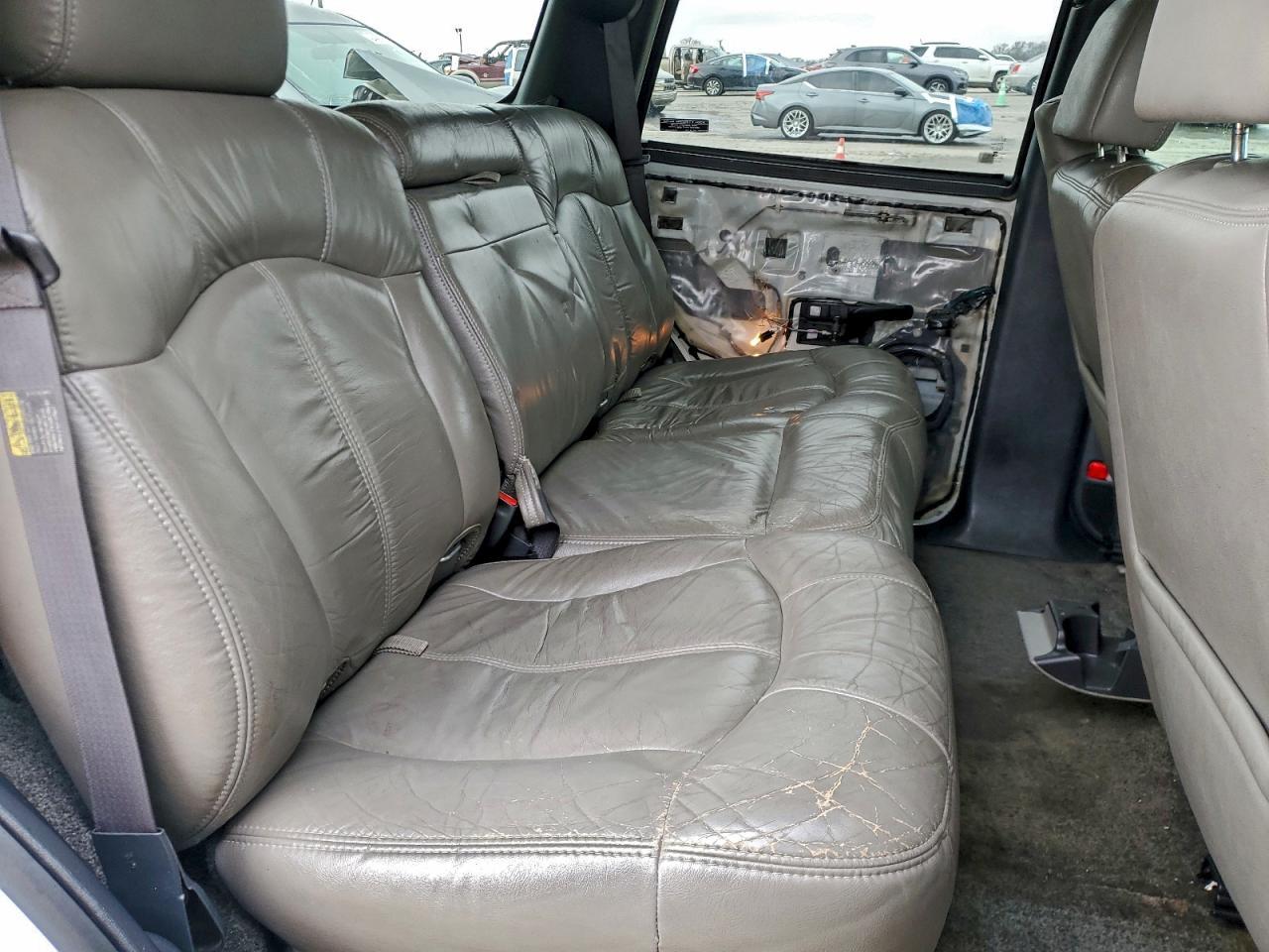2002 CHEVROLET Tahoe