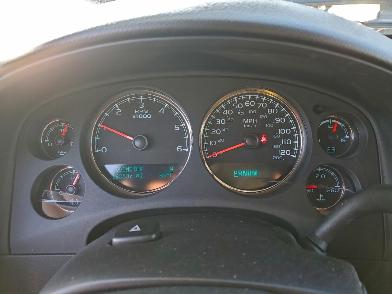 2014 CHEVROLET Suburban