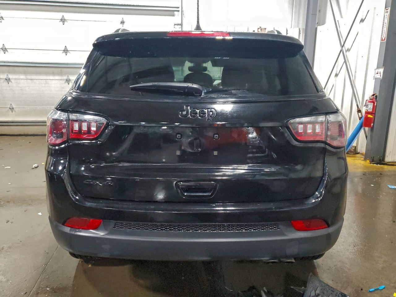 2021 JEEP Compass