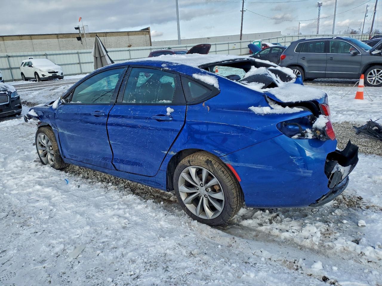 2016 CHRYSLER 200