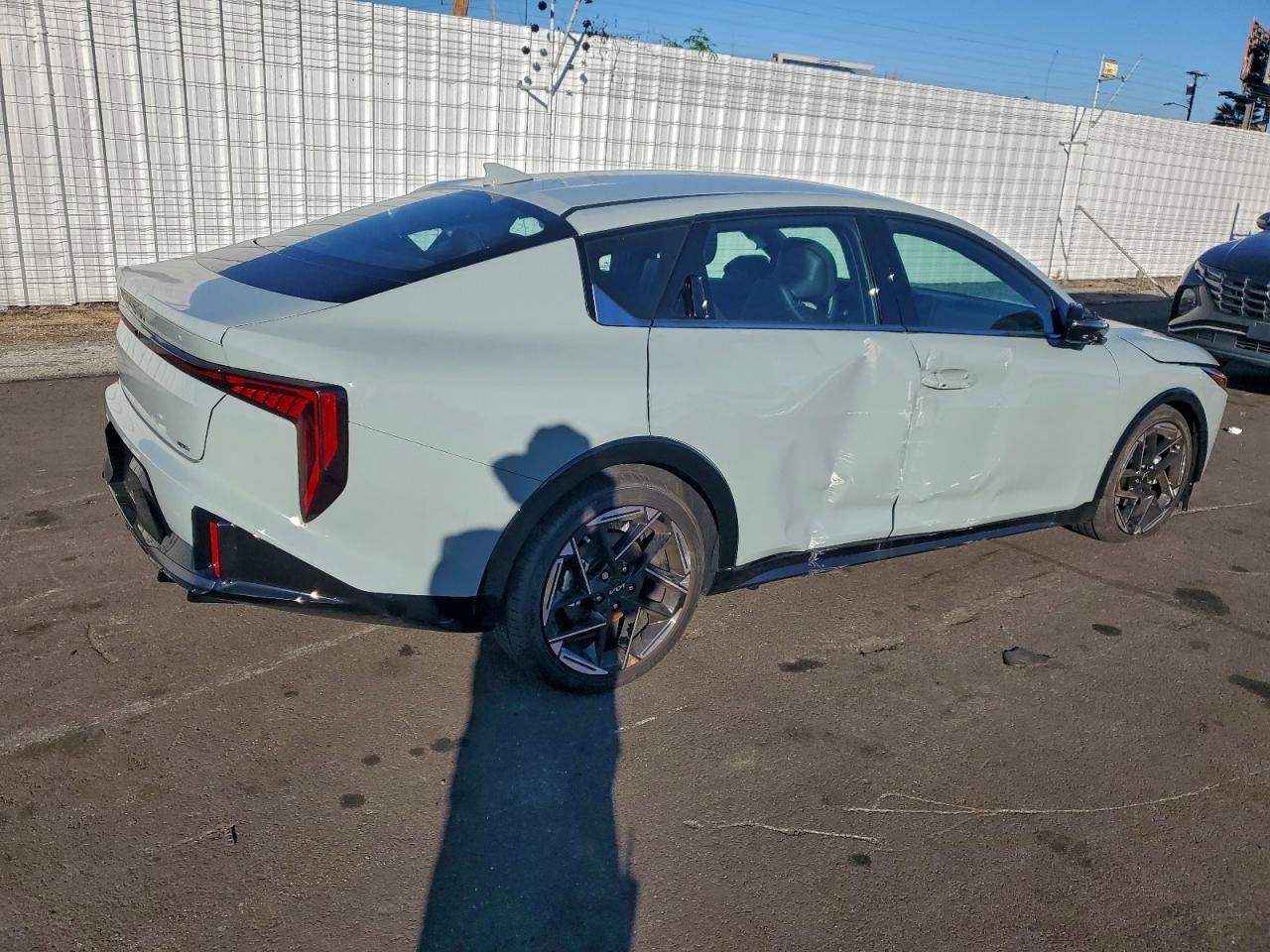 2025 KIA K4