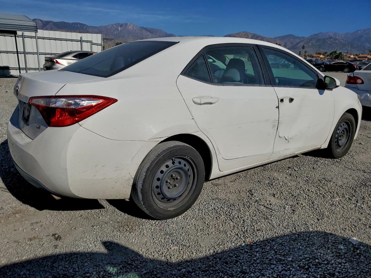 2016 TOYOTA COROLLA