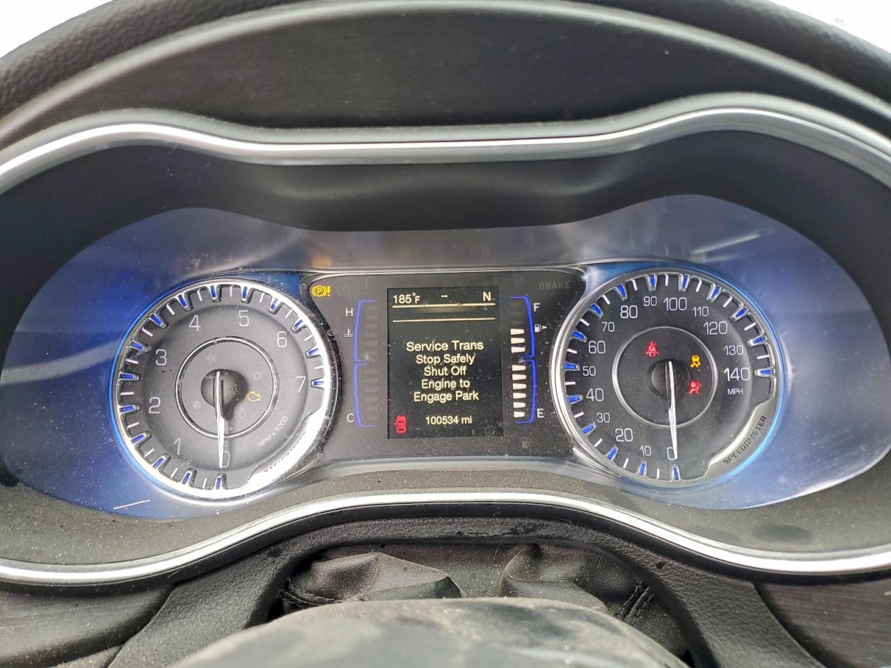 2016 CHRYSLER 200