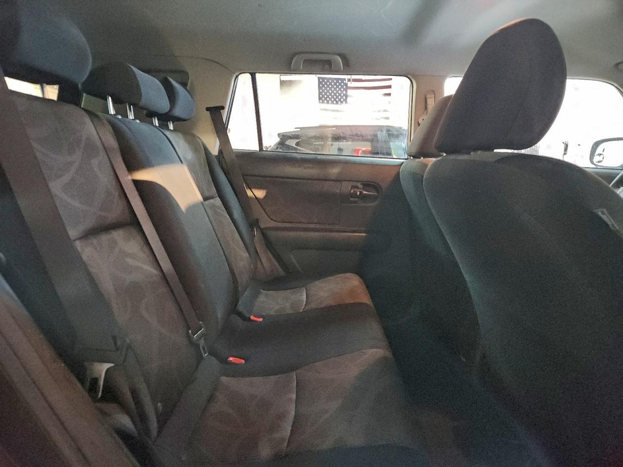 2015 SCION xB