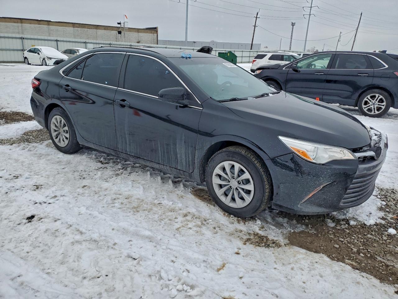 2017 TOYOTA CAMRY
