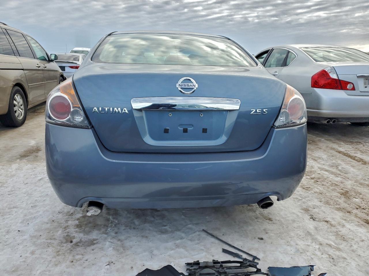 2010 NISSAN ALTIMA