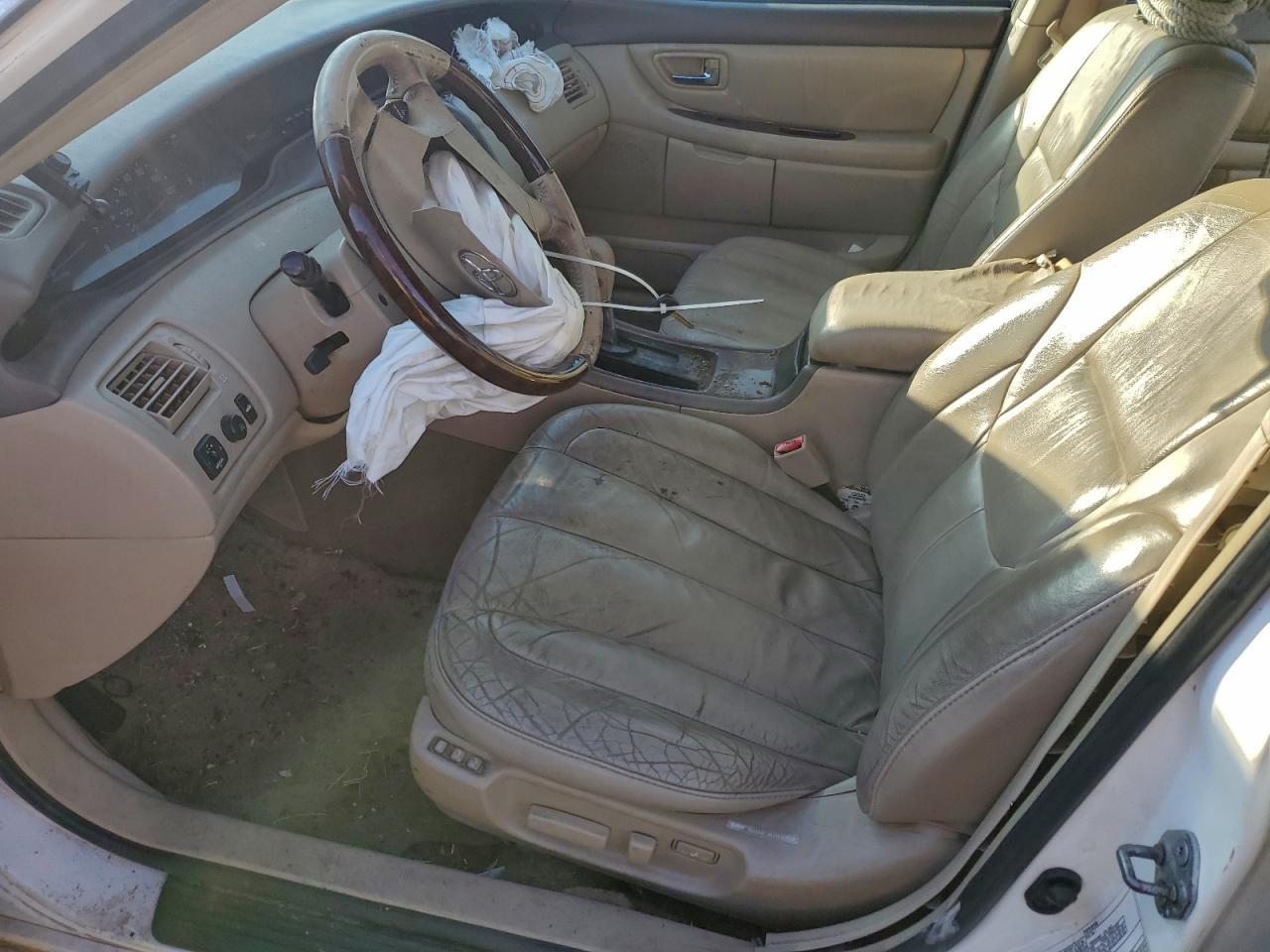 2003 TOYOTA Avalon