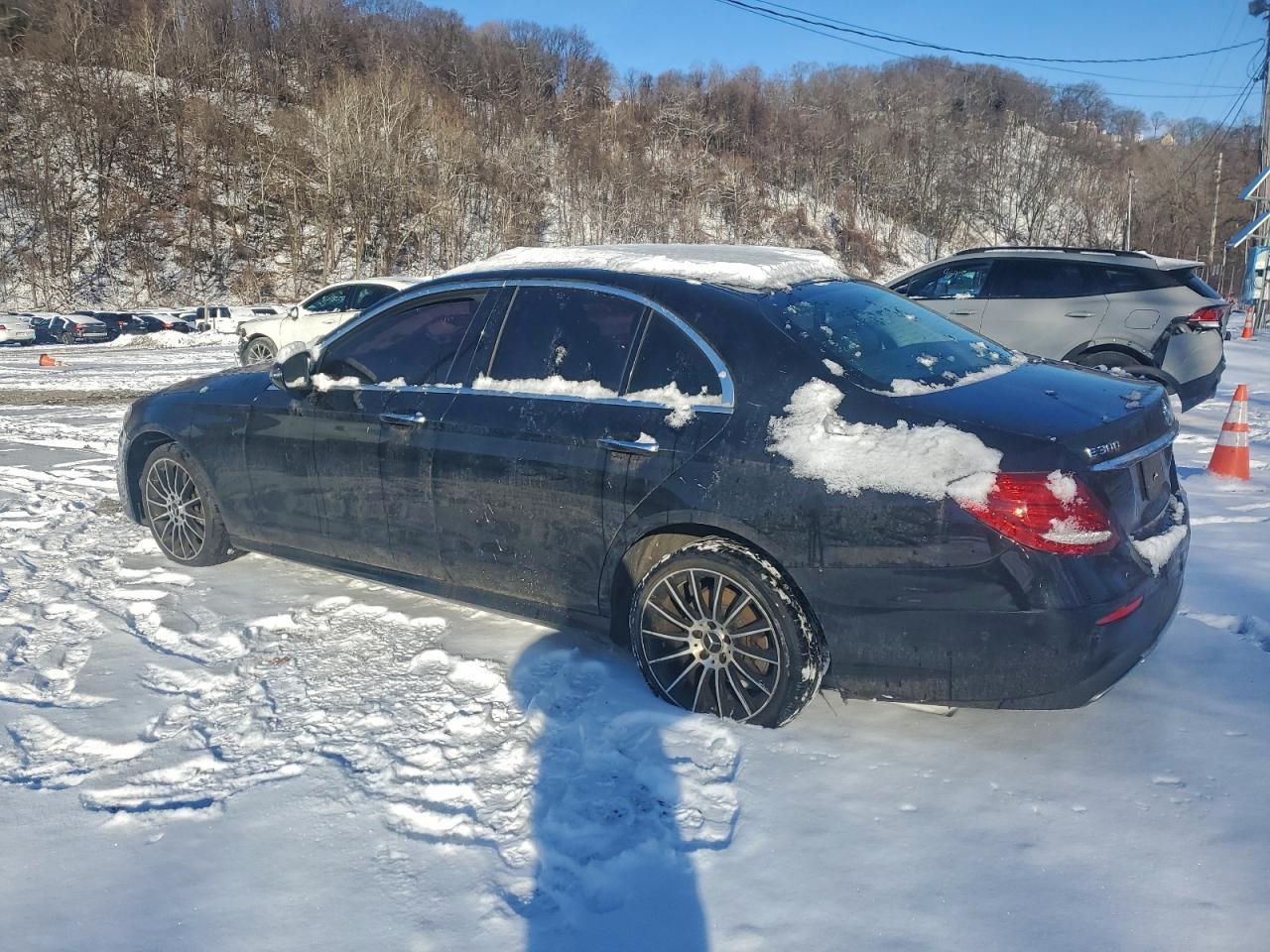 2018 MERCEDES-BENZ E-Class