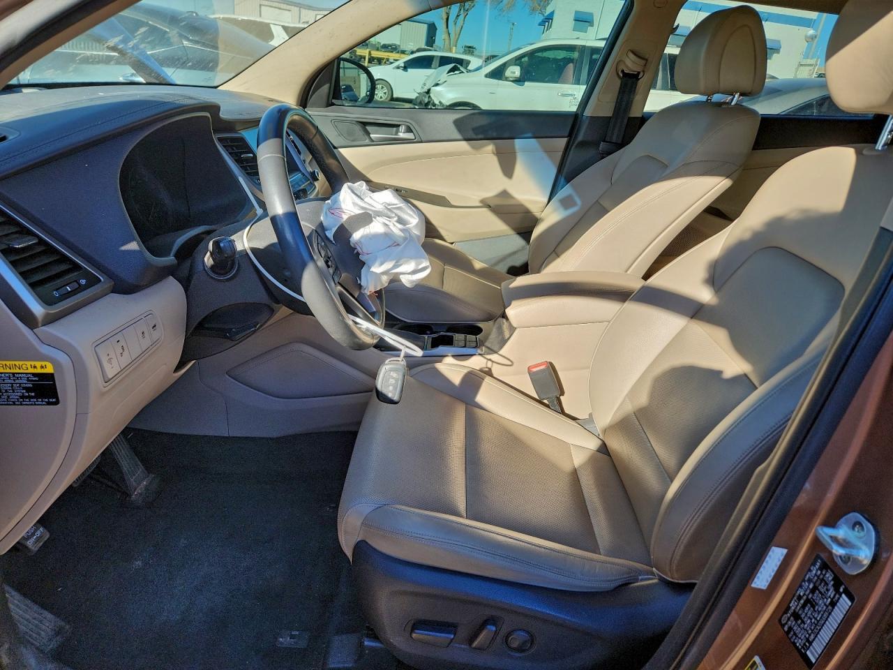 2016 HYUNDAI TUCSON