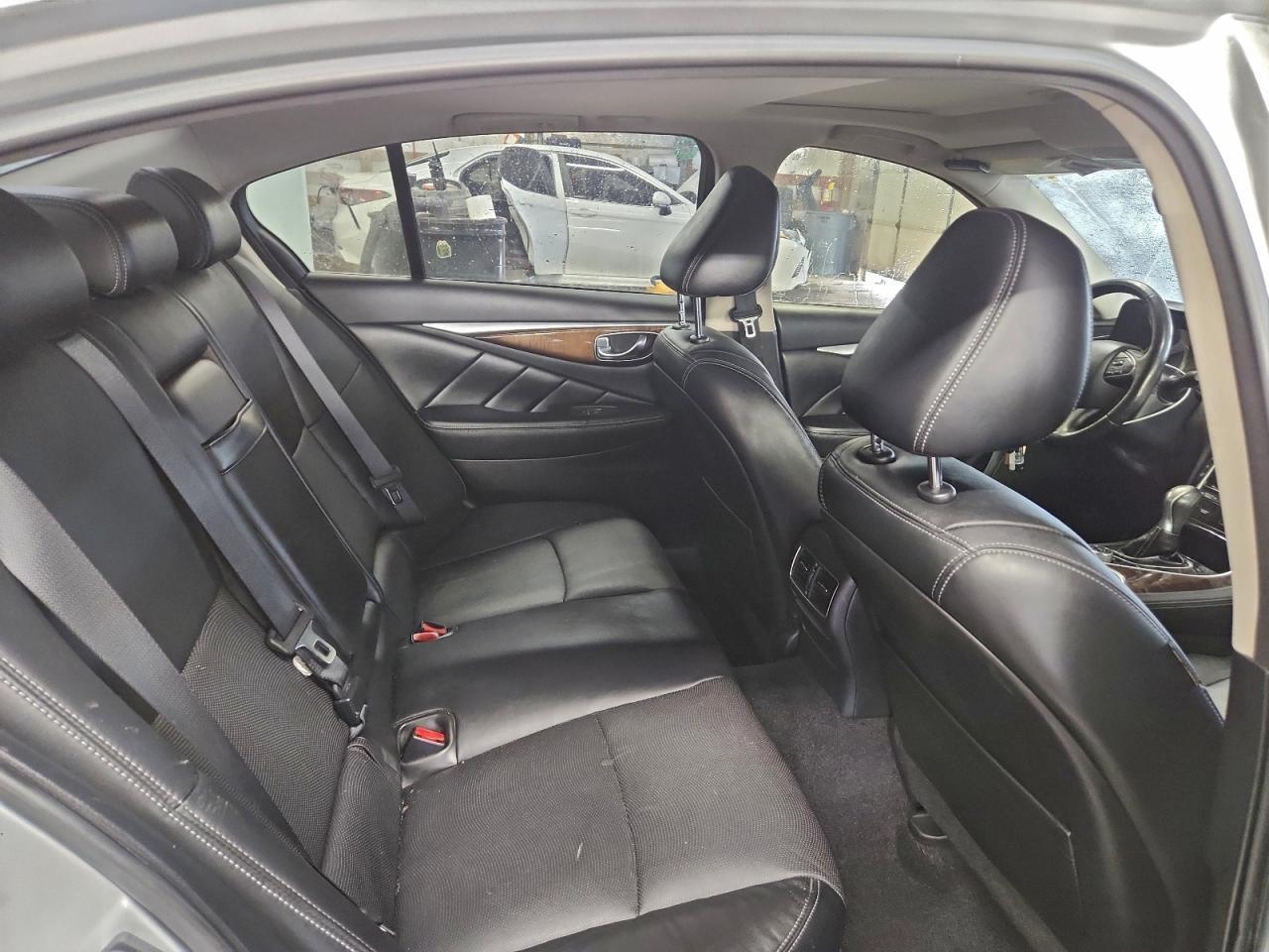 2014 INFINITI Q50
