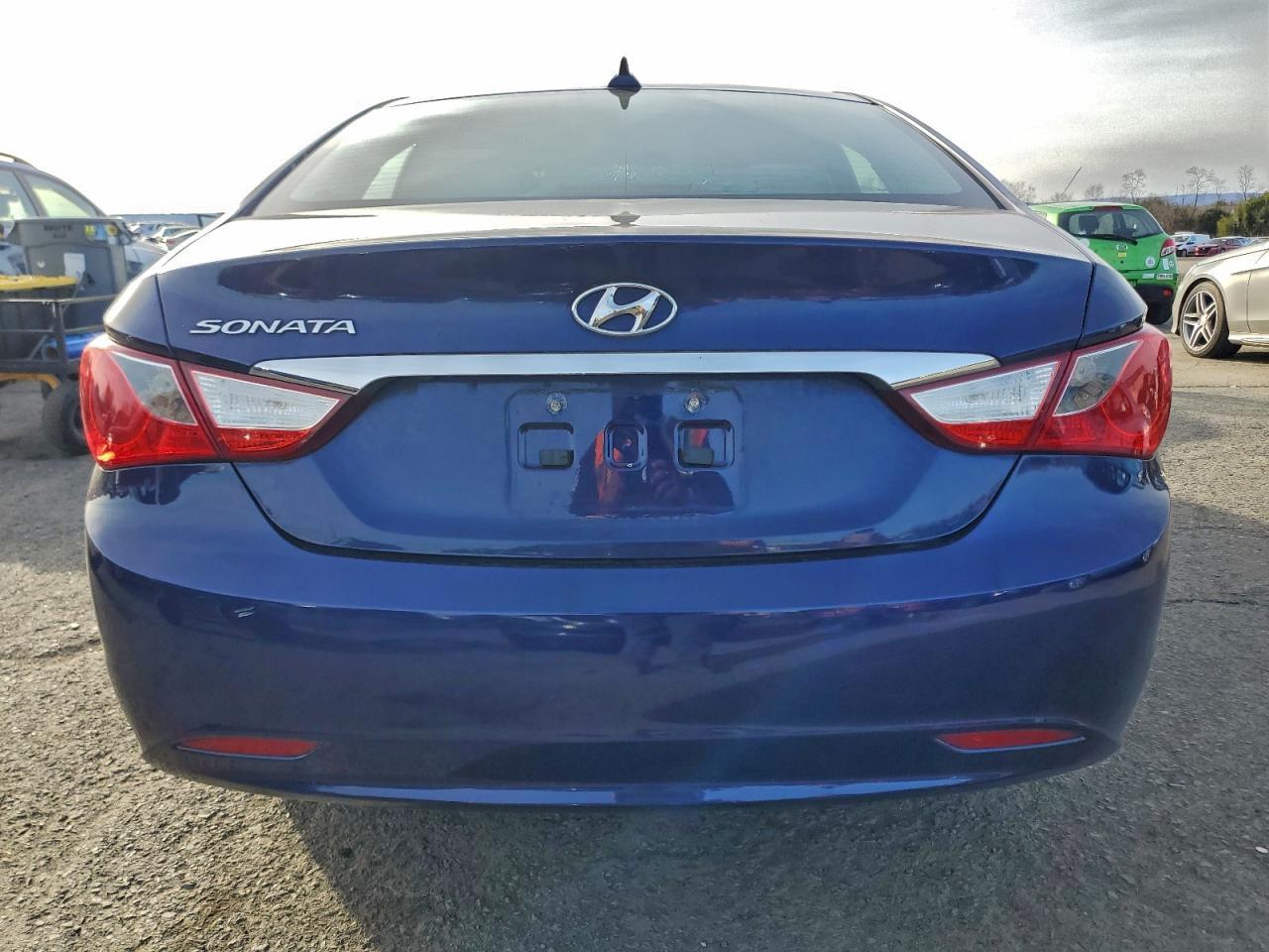 2012 HYUNDAI SONATA