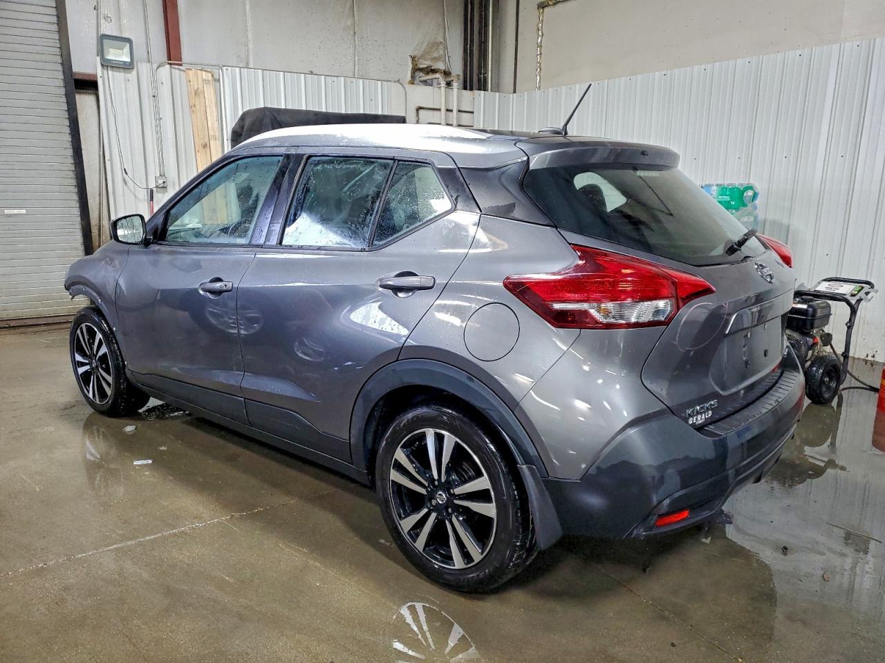 2018 NISSAN KICKS
