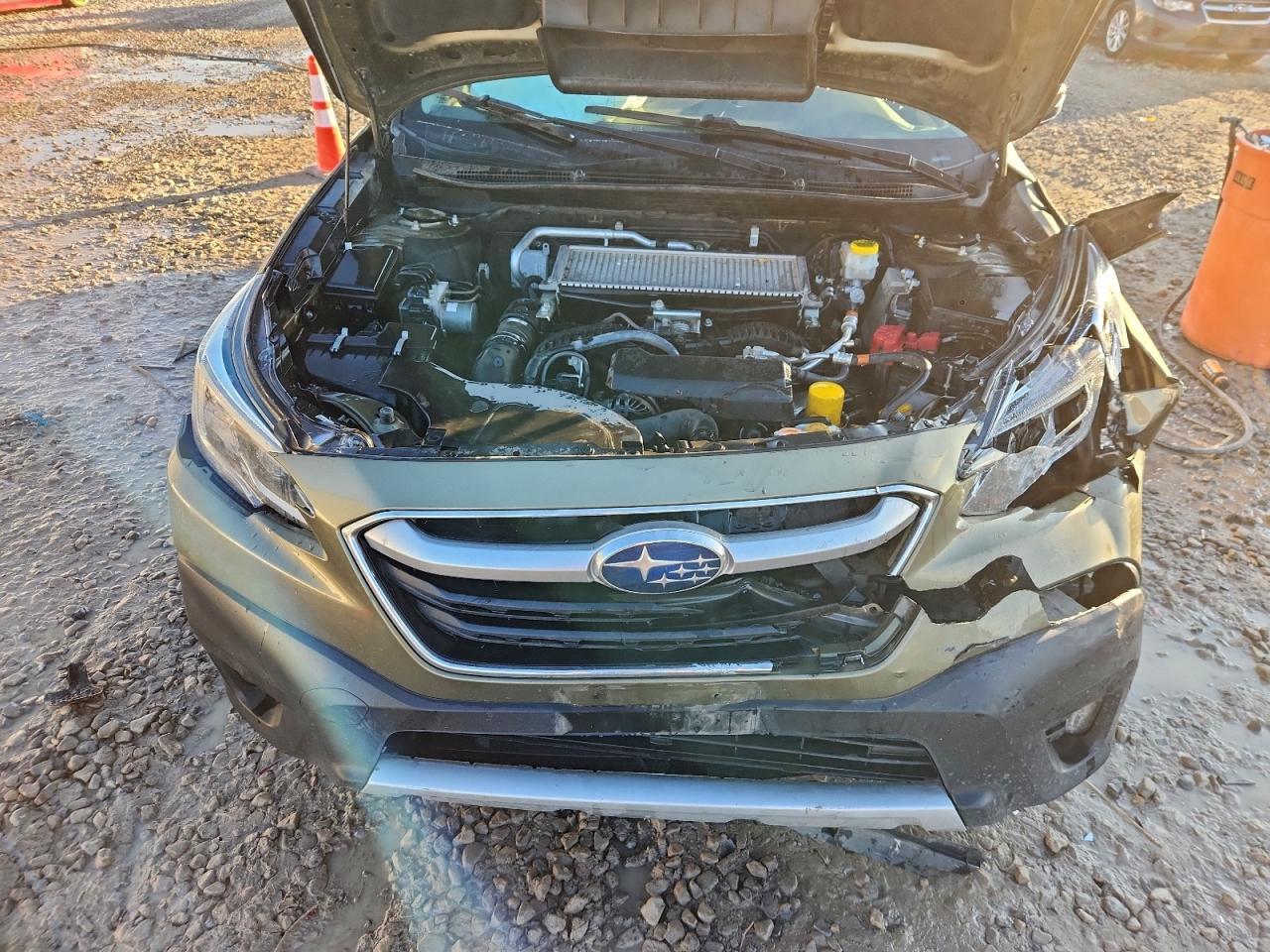 2021 SUBARU Outback