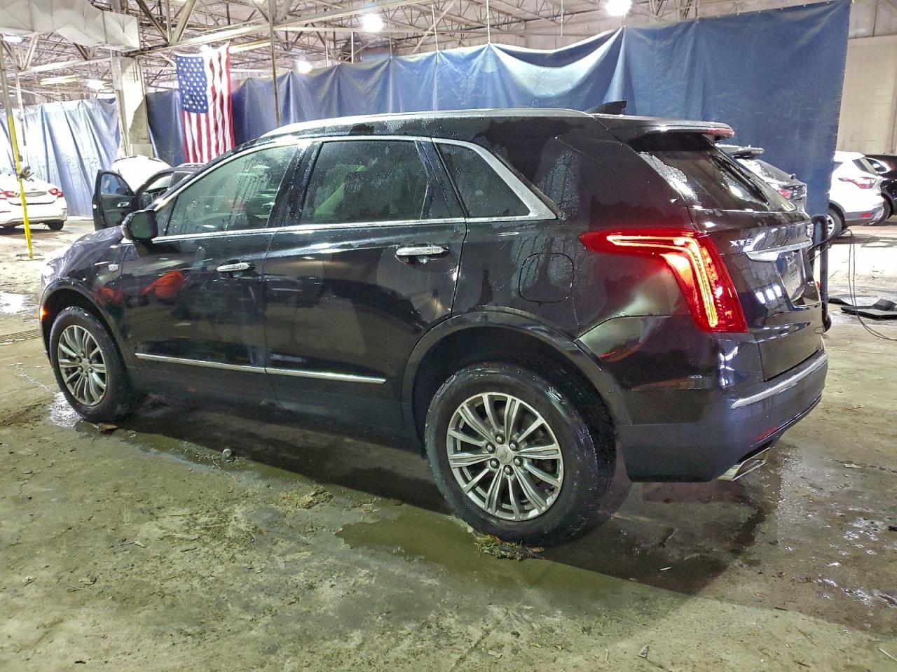 2017 CADILLAC XT5